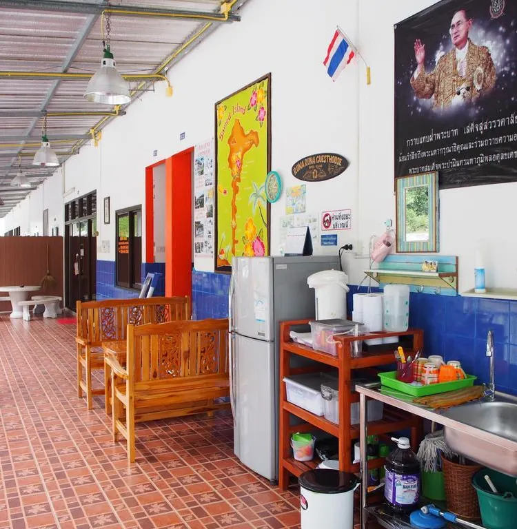 ห้องเตียงเดี่ยวราคาประหยัด