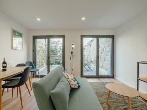 Courtyard Oporto Design Apartment K with Terrace