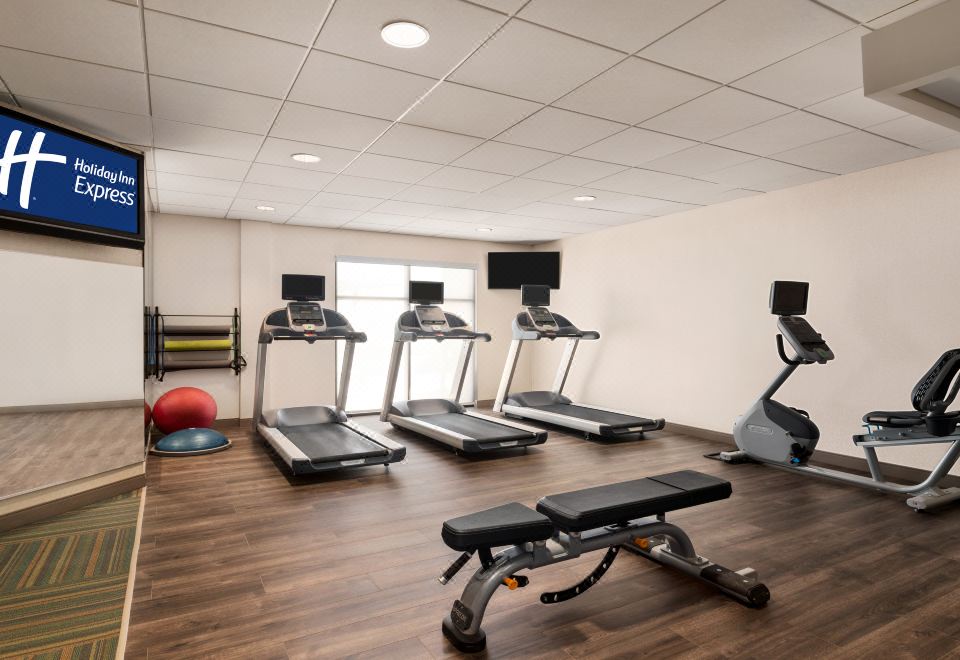 Holiday Inn Express & Suites Denver Airport 이미지