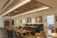 Hotel Wehrburg Hotels in Nordholz