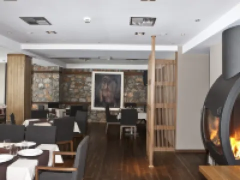 Miramonte Chalet Hotel Spa Hotels in Palaios Agios Athanasios