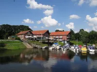 Hotel Restaurant Bootshaus Hotels near Spanger Holz