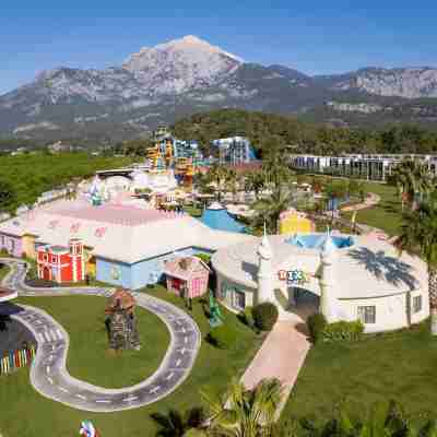 特基羅瓦里克薩斯高級飯店 - 帶您進入傳奇之地 Hotel Exterior