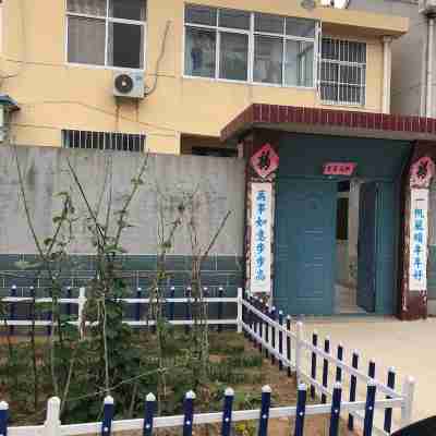 張真度假別墅（成大西路分店） Hotel Exterior