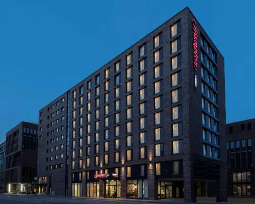 Hampton by Hilton Hamburg City Centre Hotels near Borgfelde