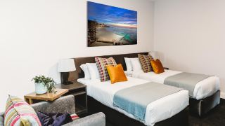 coniston-hotel-wollongong