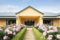 The Barn Accommodation Hotel a 