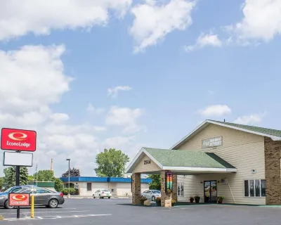 Econo Lodge on the Bay Hotel a Marinette