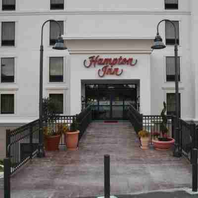 Hampton Inn Hickory Hotel Exterior