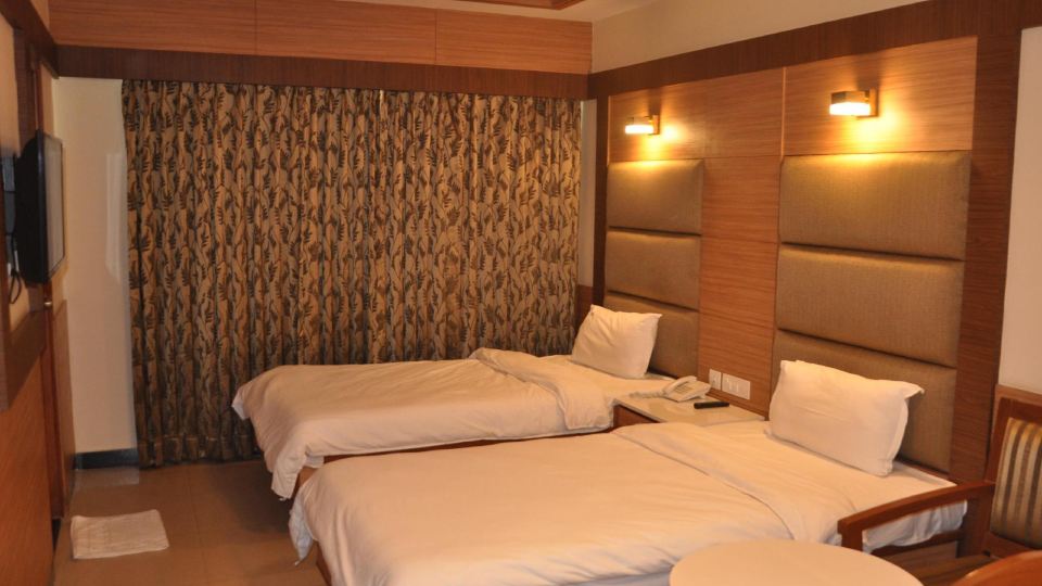 Hotel SMS Grand Inn