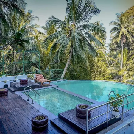 Sea Hills Hotel Port Blair Отели рядом с достопримечательностью «Корбинс Коув»