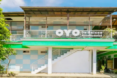 SUPER OYO 1755 De'balcon Accomodation Near Ngurah Rai Airport