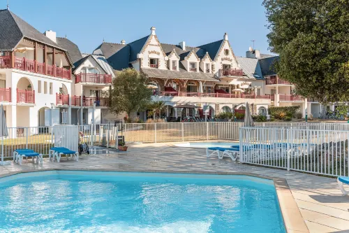 Résidence Pierre & Vacances Premium le Domaine de Cramphore Hotels in Le Pouliguen