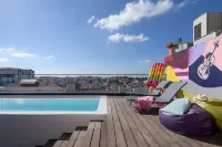 Moxy Lisbon City - Uima-altaat