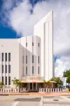 The Plymouth South Beach Hotels near The Bass