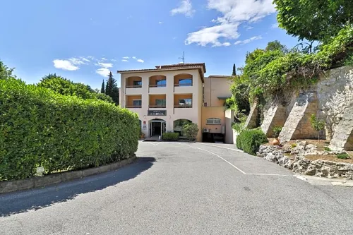Le Floréal Hotels in Vence