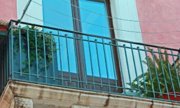 Il Leone Blu - Housity