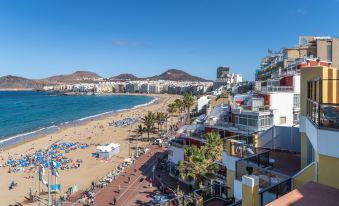 Apartamentos Colón Playa