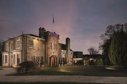Dalmeny Park House Hotel - parking
