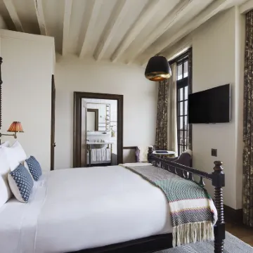 The Ludlow Hotel Hotels near East Village