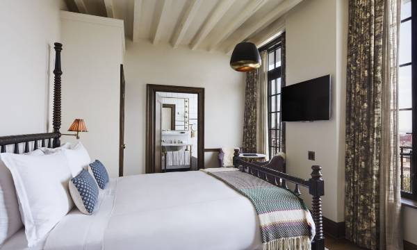 The Ludlow Hotel