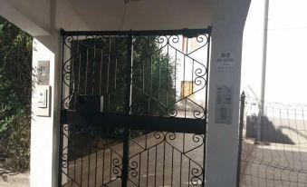 Il Centro Short Lets - Housity