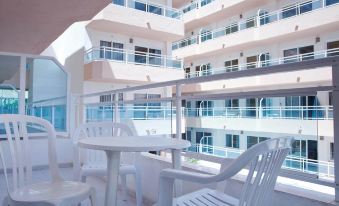 Apartamentos Playa Sol I