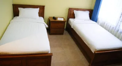 Grand Sumatera Hotel Hotels in Gubeng Subdistrict