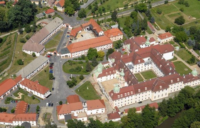 Gästehäuser St. Marienthal