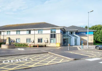 Travelodge Stafford M6 Hotels near Swan Inn