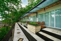 Munduk Heaven Luxury Villas Các khách sạn ở Munduk