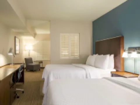 โฟร์พอยท์ส บายเชอราตัน โคโค่บีช โรงแรมในโคโค่บีช