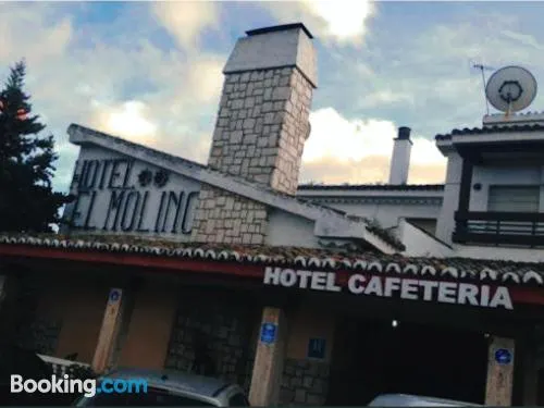 埃爾莫利諾酒店