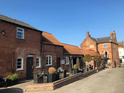 The Wheatsheaf Pub, Kitchen & Rooms Hotels in Melton District