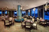 The Singer Oceanfront Resort Singer Island, Curio by Hilton Отели в г. Ривьера Бич