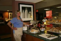 Hampton Inn Grand Rapids-South - breakfast