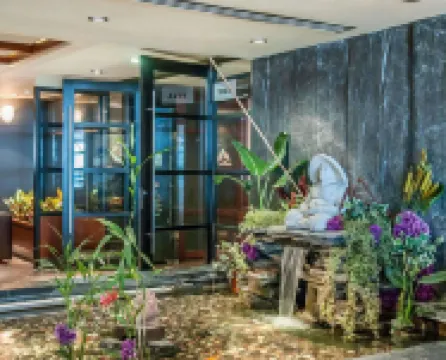 Quality Hotel Dorval Aeroport