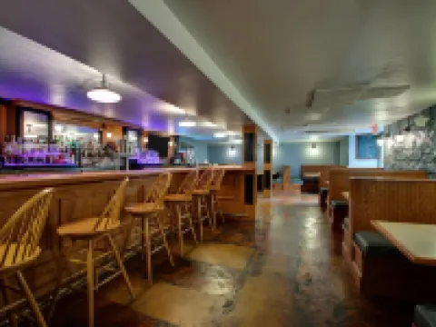 디 인 앳 와이즈 와이즈 호텔