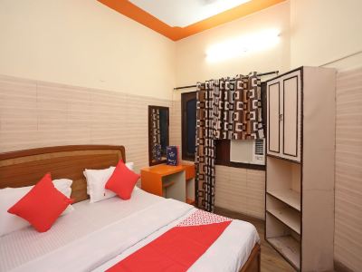 OYO 15993 Hotel Ashoka Guest House