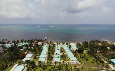 Royal Caribbean Resort Hotel dekat House of Culture