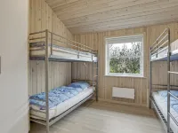 "Mavis" - 800m from the Sea