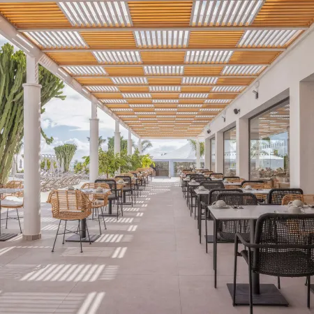 Radisson Blu Resort, Lanzarote (Adults Only +16)