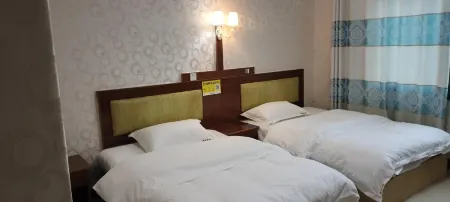 Fuzhou Hotel Yongzhou Отели рядом с достопримечательностью «Chaoyangyan»