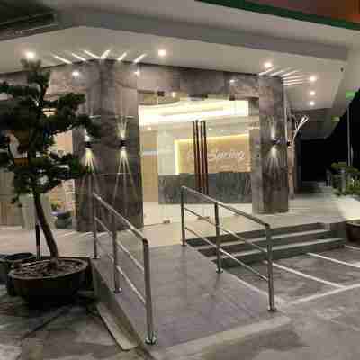 春季飯店 Hotel Exterior