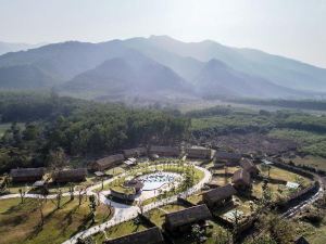 Thanh Tan Hot Springs by Fusion