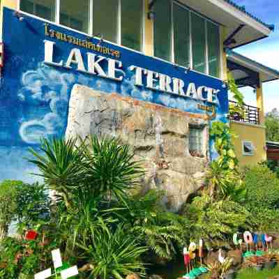 Lake Terrace Resort Hotel Exterior