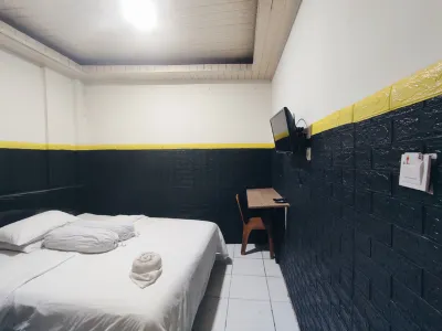 Superstar Residence Tomohon Redpartner Hotel dekat Taman Wisata Pelangi