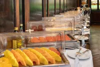 Hotel Graf Zeppelin - breakfast