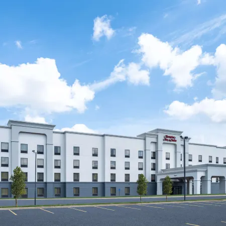 Hampton Inn & Suites Cedar Rapids - North