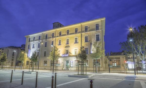 Kyriad Orange Centre